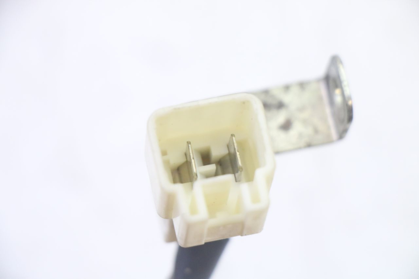 photo de REGULATEUR CHARGE PIAGGIO MP3 LT 300 (2010 - 2016) - Gros plan technique