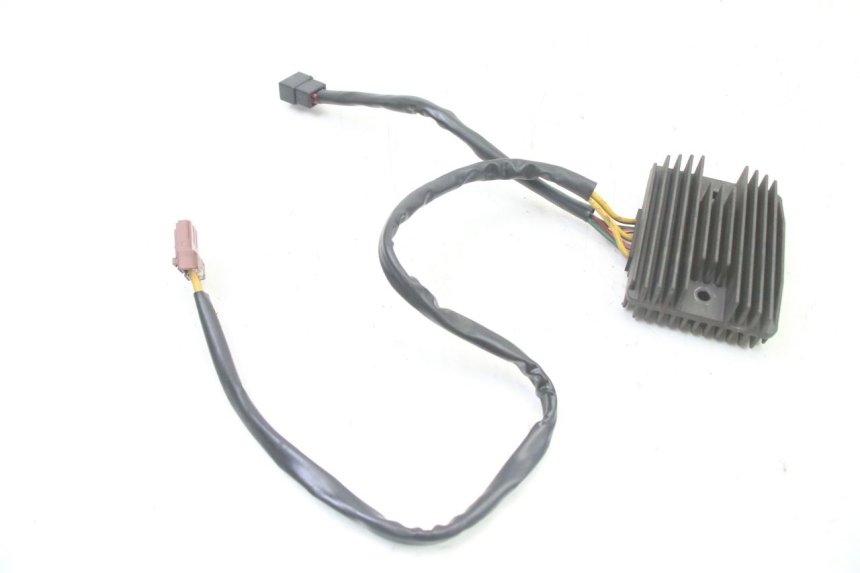 photo de REGULATEUR CHARGE PIAGGIO MP3 500 (2011 - 2015) - Zoom état d’usage