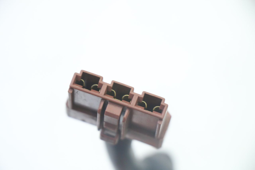 photo de REGULATEUR CHARGE PIAGGIO MP3 500 (2011 - 2015) - Pièce contrôlée