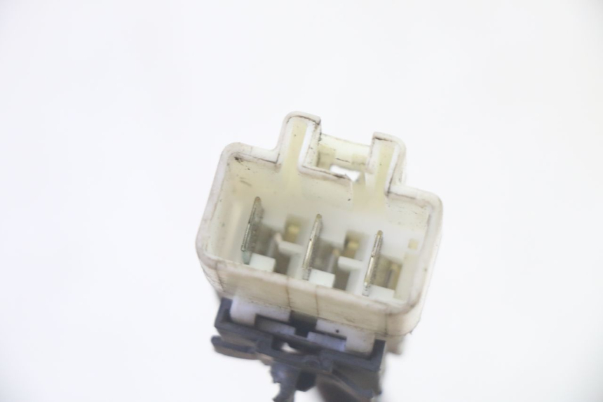 photo de REGULATEUR CHARGE PIAGGIO MP3 500 (2016 - 2018) - État de surface