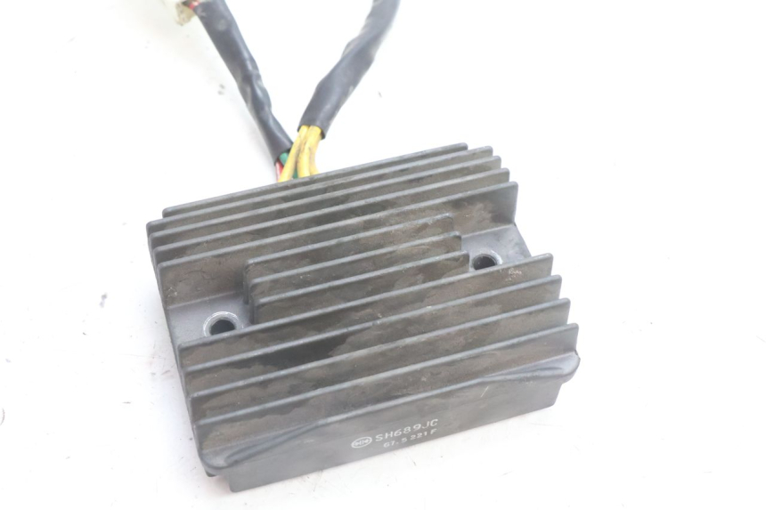 photo de REGULATEUR CHARGE PIAGGIO MP3 500 (2016 - 2018) - Détail de la pièce