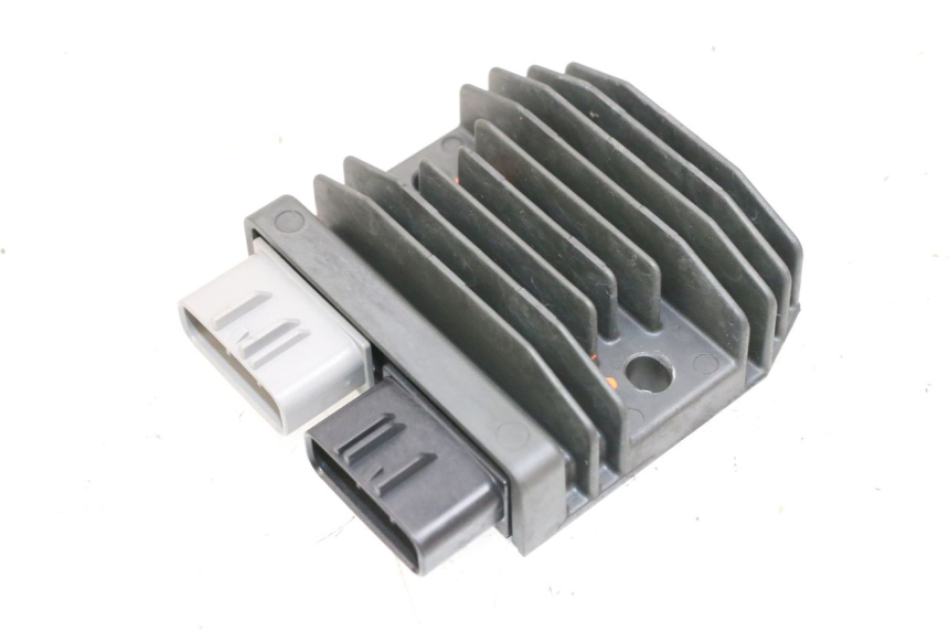 photo de REGULATEUR CHARGE YAMAHA MT-07 MT07 ABS 700 (2018 - 2020) - Vue principale