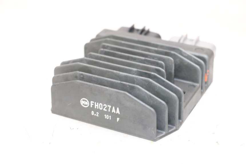 photo de REGULATEUR CHARGE YAMAHA MT-07 MT07 ABS 700 (2018 - 2020) - Vue d’ensemble