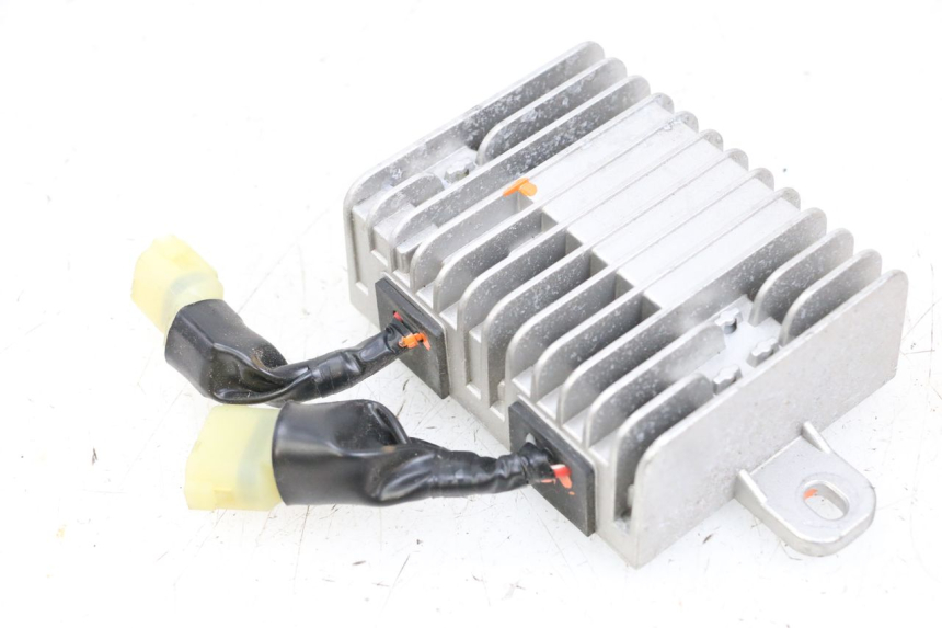 photo de REGULATEUR CHARGE YAMAHA NEO'S CORE 1 (2022 - 2026) - Vue d’ensemble