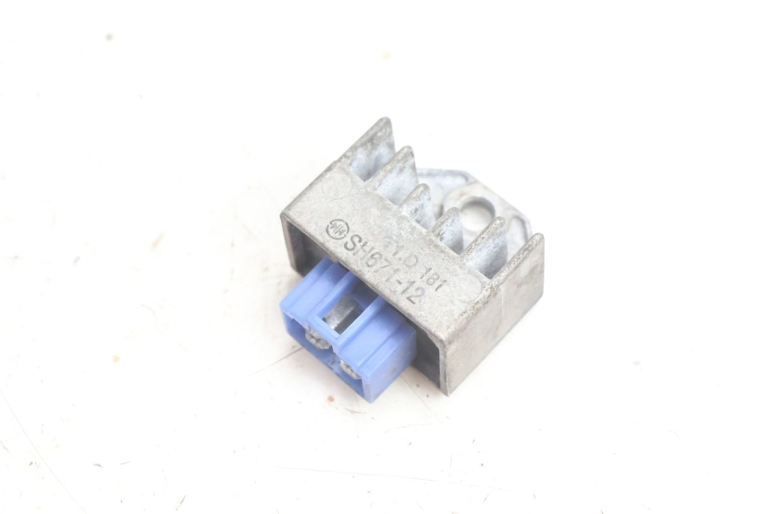 photo de REGULATEUR CHARGE YAMAHA NEO'S NEOS 2T 50 (1998 - 2007) - Vue principale