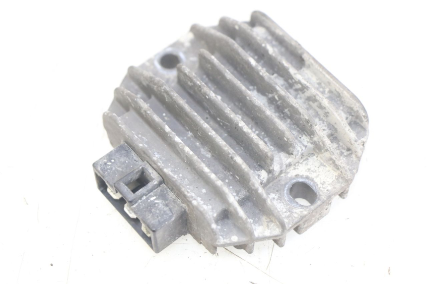 photo de REGULATEUR CHARGE GILERA NEXUS 125 (2007 - 2009) - Détail de la pièce