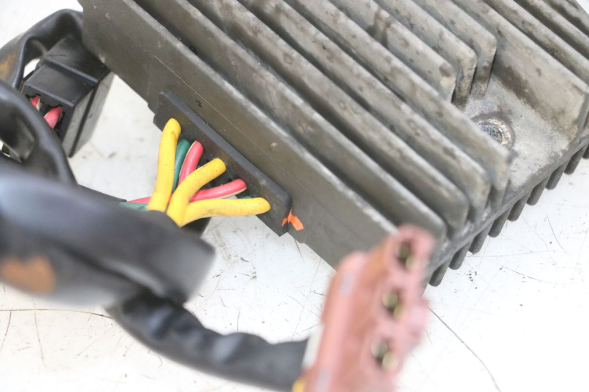 photo de RÉGULATEUR DE CHARGE GILERA NEXUS 125 (2009 - 2013) - Détail de la pièce