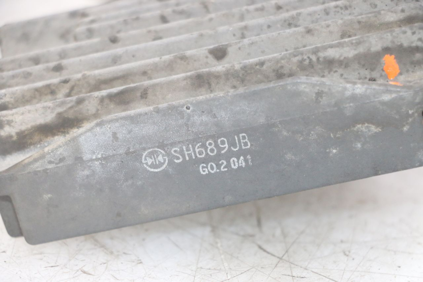 photo de RÉGULATEUR DE CHARGE GILERA NEXUS 125 (2009 - 2013) - Autre angle de vue