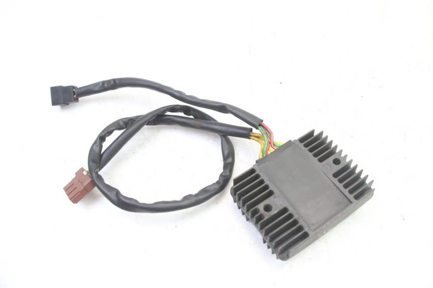 photo de RÉGULATEUR DE CHARGE GILERA NEXUS 125 (2009 - 2013) - Autre angle de vue