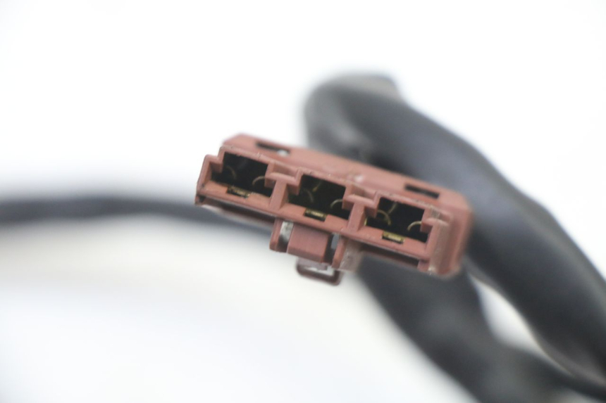 photo de RÉGULATEUR DE CHARGE GILERA NEXUS 125 (2009 - 2013) - Points de fixation