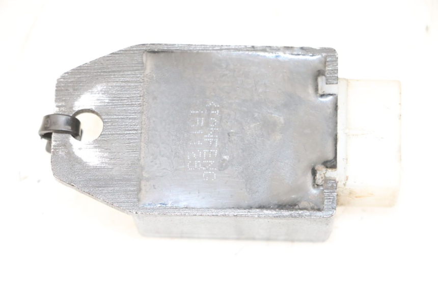 photo de REGULATEUR CHARGE NITRO MOTORS SPEEDY 125 - Gros plan technique