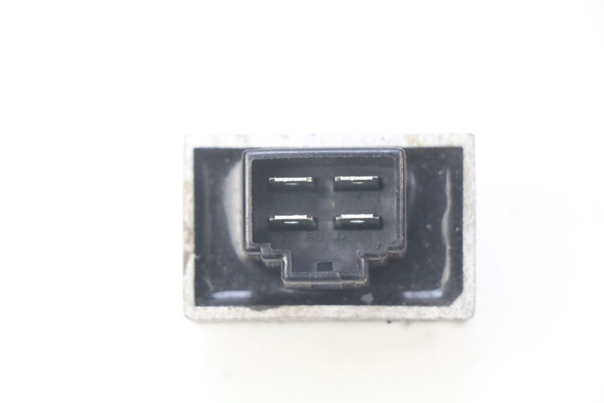 photo de REGULATEUR CHARGE SYM ORBIT 2 2T 50 (2008 - 2018) - Zoom état d’usage