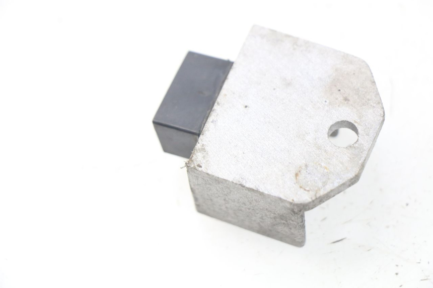 photo de RÉGULATEUR DE CHARGE SYM ORBIT 2 4T 50 (2008 - 2017) - Détail de la pièce