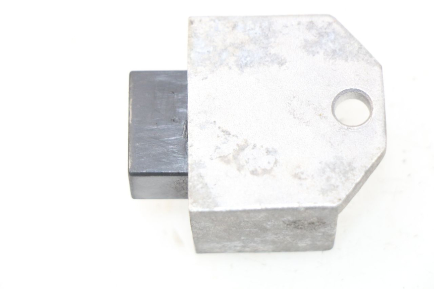 photo de RÉGULATEUR DE CHARGE SYM ORBIT 2 4T 50 (2008 - 2017) - Détail de la pièce