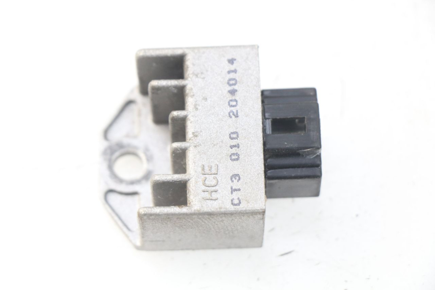 photo de RÉGULATEUR DE CHARGE SYM ORBIT 2 4T 50 (2008 - 2017) - Vue principale