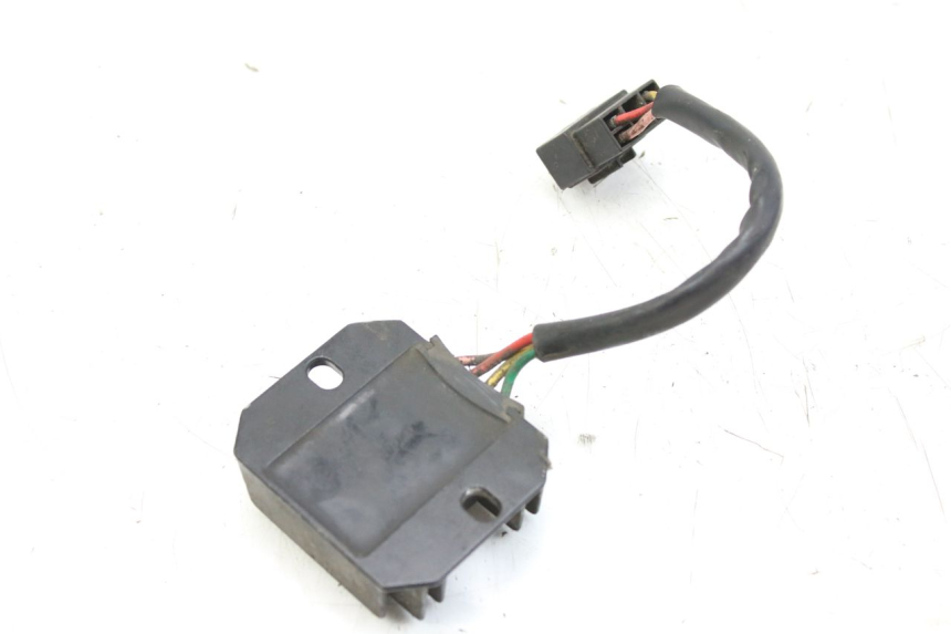 photo de REGULATEUR CHARGE SYM ORBIT 2 4T 50 (2018 - 2022) - Zoom état d’usage