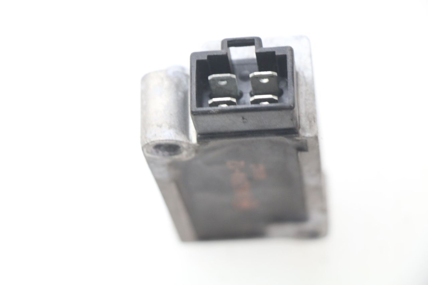 photo de REGULATEUR CHARGE MBK OVETTO 4T 50 (2008 - 2016) - Autre angle de vue