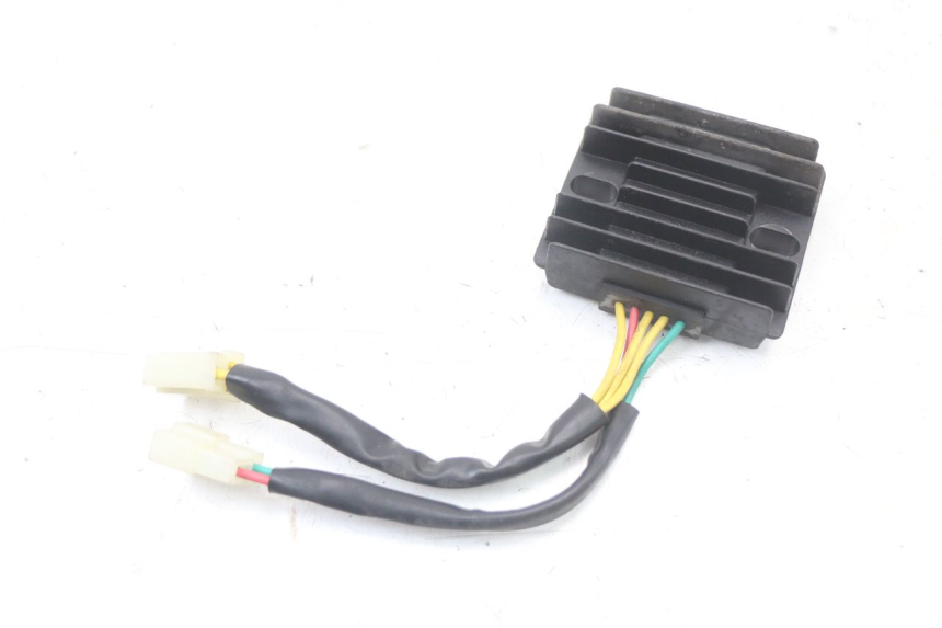 photo de REGULATEUR CHARGE PEUGEOT BELVILLE 125 (2017 - 2021) - Zoom état d’usage