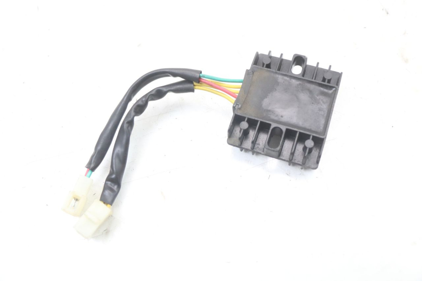 photo de REGULATEUR CHARGE PEUGEOT BELVILLE 125 (2017 - 2021) - Autre angle de vue