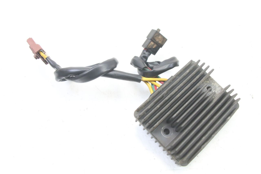 photo de RÉGULATEUR DE CHARGE PEUGEOT CITYSTAR 125 (2011 - 2017) - Zoom état d’usage