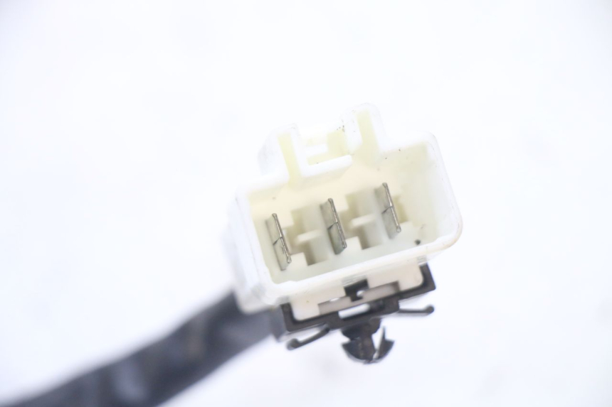 photo de REGULATEUR CHARGE PIAGGIO VESPA LX IE 125 (2010 - 2012) - Autre angle de vue