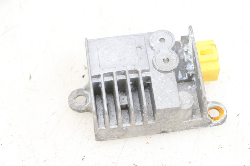 photo de REGULATEUR CHARGE EFUN PUSA 1 - Zoom état d’usage