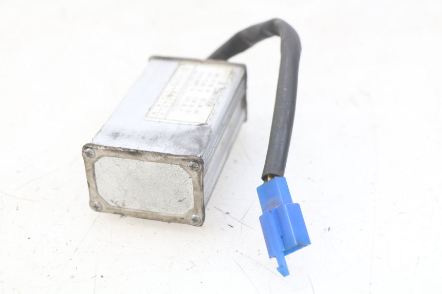 photo de REGULATEUR CHARGE RED ELECTRIC RED E PRO 1 (2017 - 2019) - Détail de la pièce