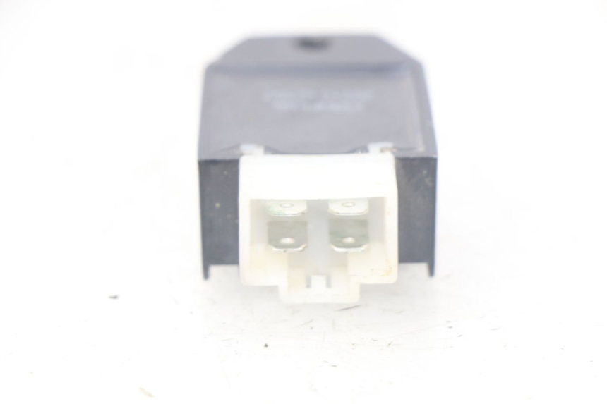 photo de REGULATEUR CHARGE APOLLO RFZ 150 - Détail de la pièce