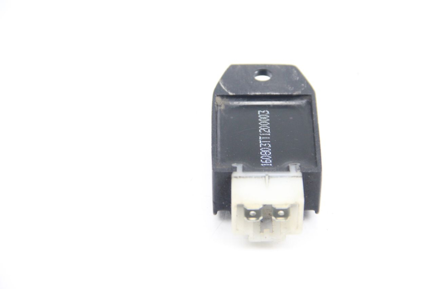 photo de REGULATEUR CHARGE TNT MOTOR ROMA 10' 2T 50 (2011 - 2018) - Autre angle de vue