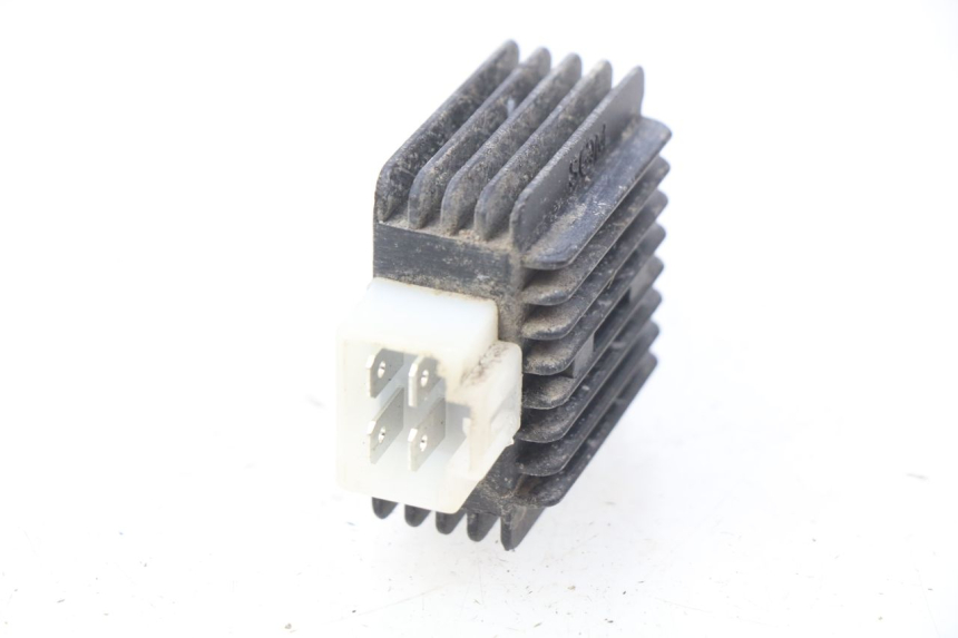 photo de REGULATEUR CHARGE TNT MOTOR ROMA 10' 4T 50 (2007 - 2018) - Détail de la pièce