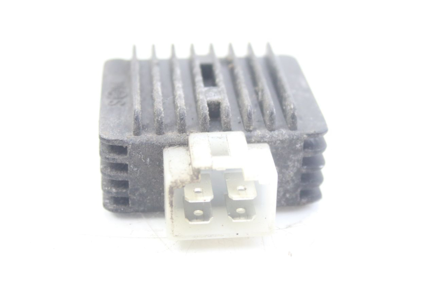 photo de RÉGULATEUR DE CHARGE TNT MOTOR ROMA 10' 4T 50 (2019 - 2022) - Détail de la pièce