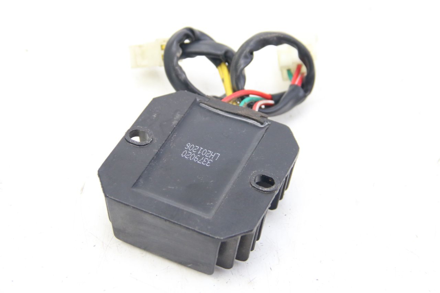 photo de RÉGULATEUR DE CHARGE TNT MOTOR ROMA 10' 4T 50 (2019 - 2022) - Détail de la pièce