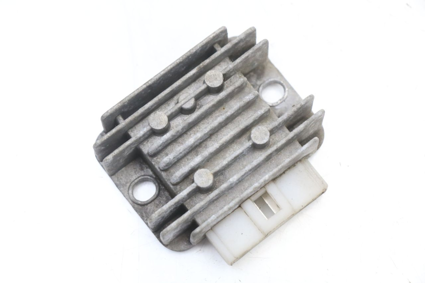 photo de REGULATEUR CHARGE TNT MOTOR ROMA 10' 4T 50 (2007 - 2018) - Vue principale