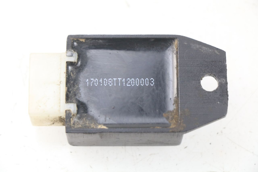 photo de REGULATEUR CHARGE TNT MOTOR ROMA 12' 2T 50 (2007 - 2018) - Zoom état d’usage