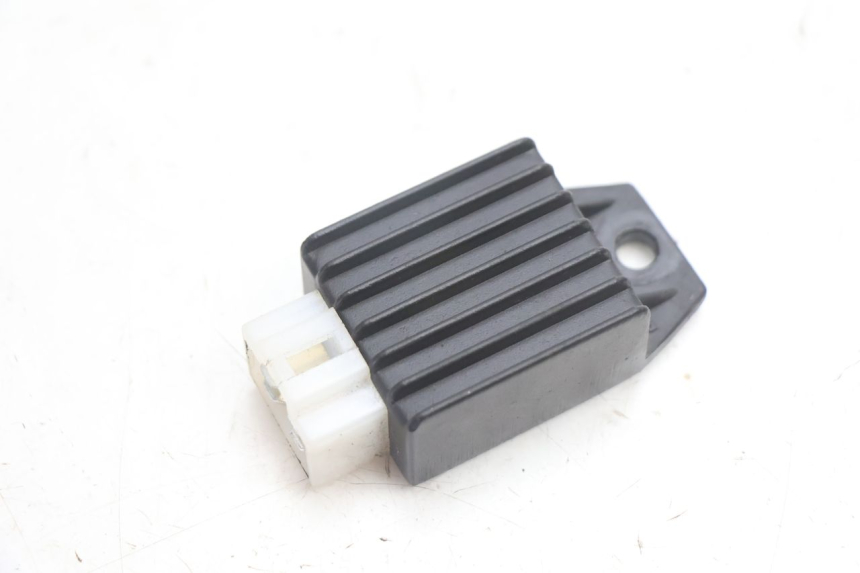 photo de REGULATEUR CHARGE TNT MOTOR ROMA 12' 2T 50 (2007 - 2018) - Vue principale