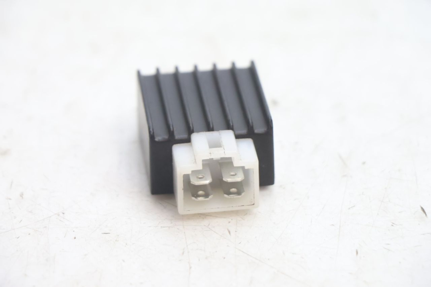 photo de REGULATEUR CHARGE TNT MOTOR ROMA 12' 2T 50 (2007 - 2018) - Zoom état d’usage