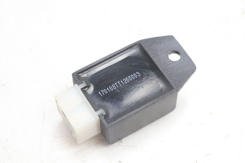 photo de REGULATEUR CHARGE TNT MOTOR ROMA 12' 2T 50 (2007 - 2018) - Autre angle de vue