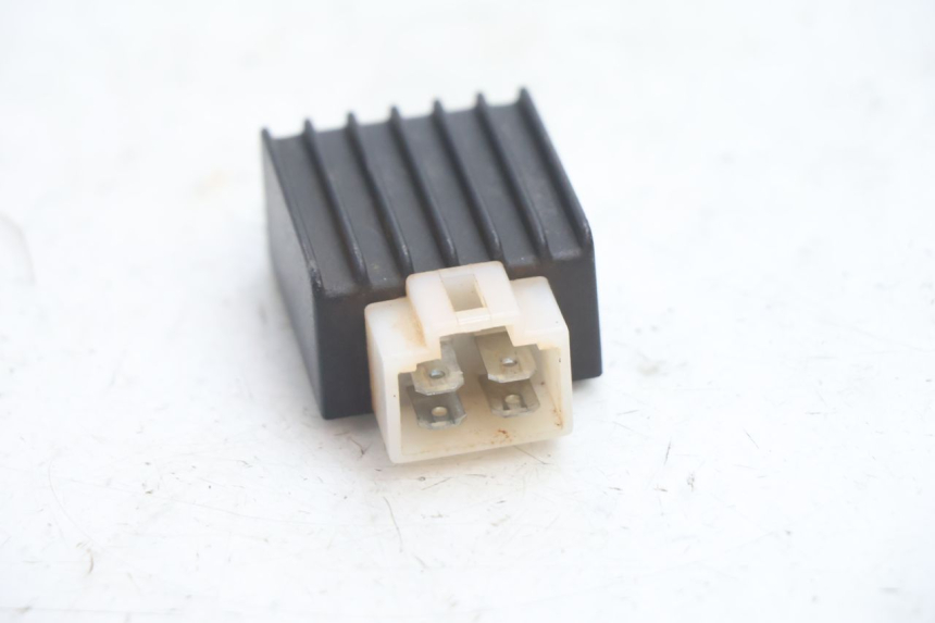 photo de REGULATEUR CHARGE TNT MOTOR ROMA 12' 2T 50 (2007 - 2018) - Zoom état d’usage