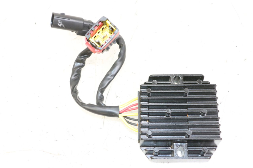 photo de REGULATEUR CHARGE ROYAL ENFIELD CONTINENTAL GT 650 (2019 - 2024) - Vue principale