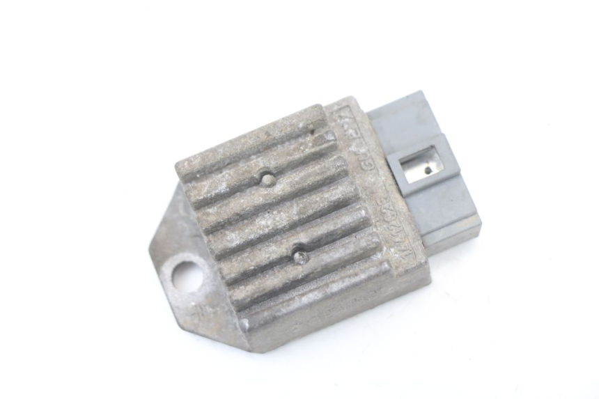 photo de REGULATEUR CHARGE APRILIA RS 50 (2006 - 2010) - Vue principale