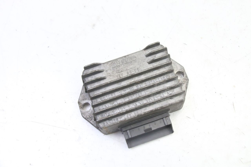 photo de REGULATEUR CHARGE GILERA RUNNER SL 50 (2006 - 2009) - Vue principale