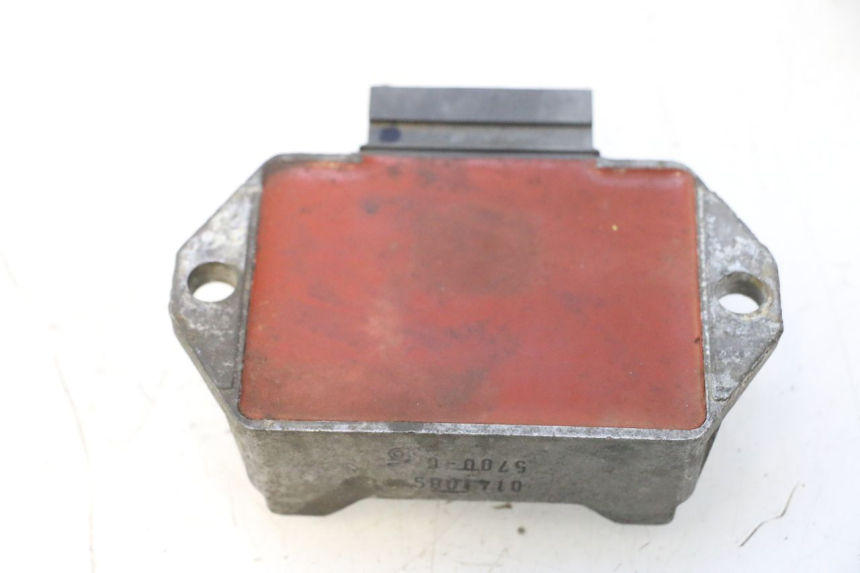 photo de REGULATEUR CHARGE GILERA RUNNER SP 50 (2002 - 2004) - Zoom état d’usage