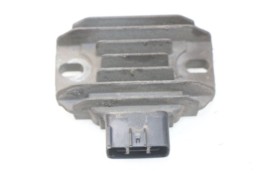photo de REGULATEUR CHARGE SUZUKI RV VAN VAN 125 (2003 - 2008) - Vue principale