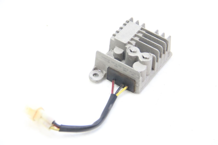 photo de RÉGULATEUR DE CHARGE LVNENG S5 1 (2019 - 2023) - Vue principale