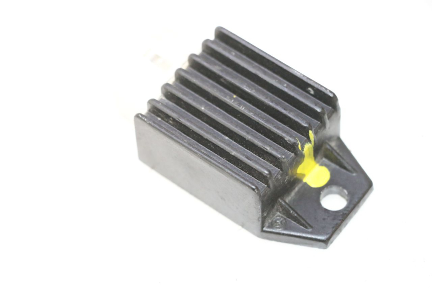 photo de RÉGULATEUR DE CHARGE JM MOTORS SANTANA 50 (2014 - 2023) - Autre angle de vue