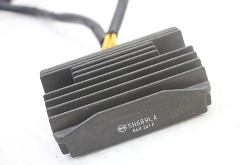 photo de REGULATEUR CHARGE PEUGEOT SATELIS 250 (2006 - 2012) - Zoom état d’usage