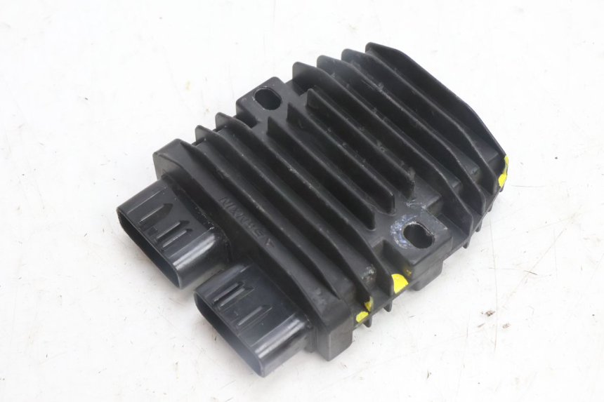 photo de REGULATEUR CHARGE PEUGEOT SATELIS 125 (2013 - 2018) - Vue principale