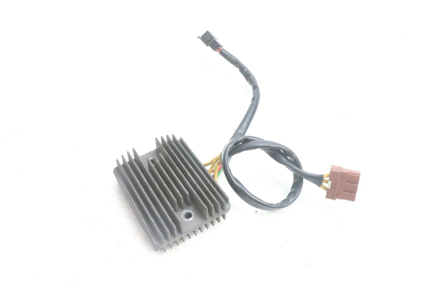 photo de REGULATEUR CHARGE PEUGEOT SATELIS 125 (2006 - 2009) - Vue principale