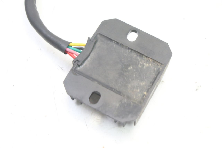 photo de REGULATEUR CHARGE SMALL MX THUNDER 250 - Autre angle de vue