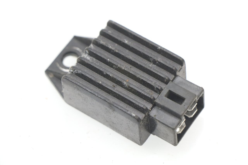 photo de REGULATEUR CHARGE JONWAY SOLANA 50 (2007 - 2016) - Vue principale